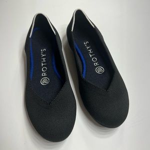 Rothy’s The flat Round toe Classic Black. Size 5.5